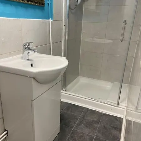 Apartamento 2 Bedroom Apartment, 2 Wash *