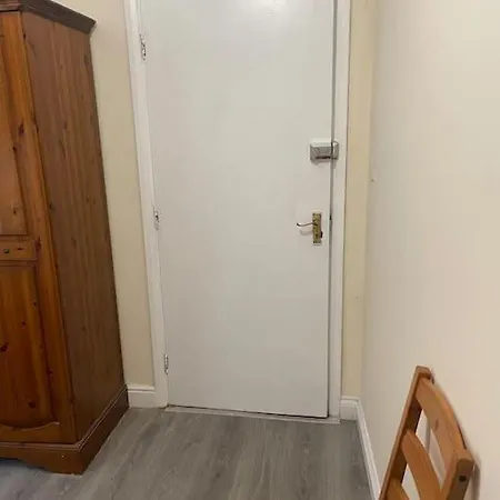 דירה 2 Bedroom Apartment, 2 Wash