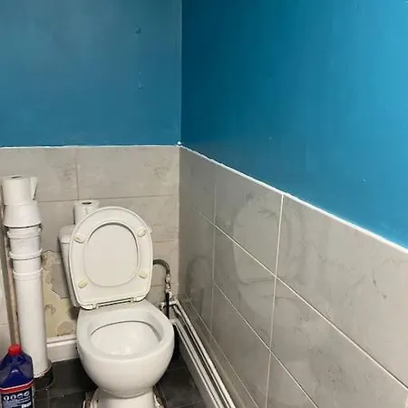 2 Bedroom Apartment, 2 Wash דירה *